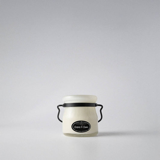 5 oz Cream Jar Candle: Berries & Cream