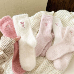 Winter Bow Embroidered Thick Plush Crew Socks DP25G601: Ivory / One Size