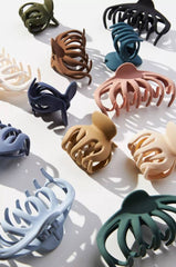 Oversized Hair Claw Clip | Off-White
