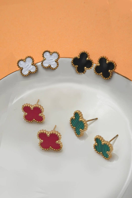 Vintage Clover  Stud Earrings | Black