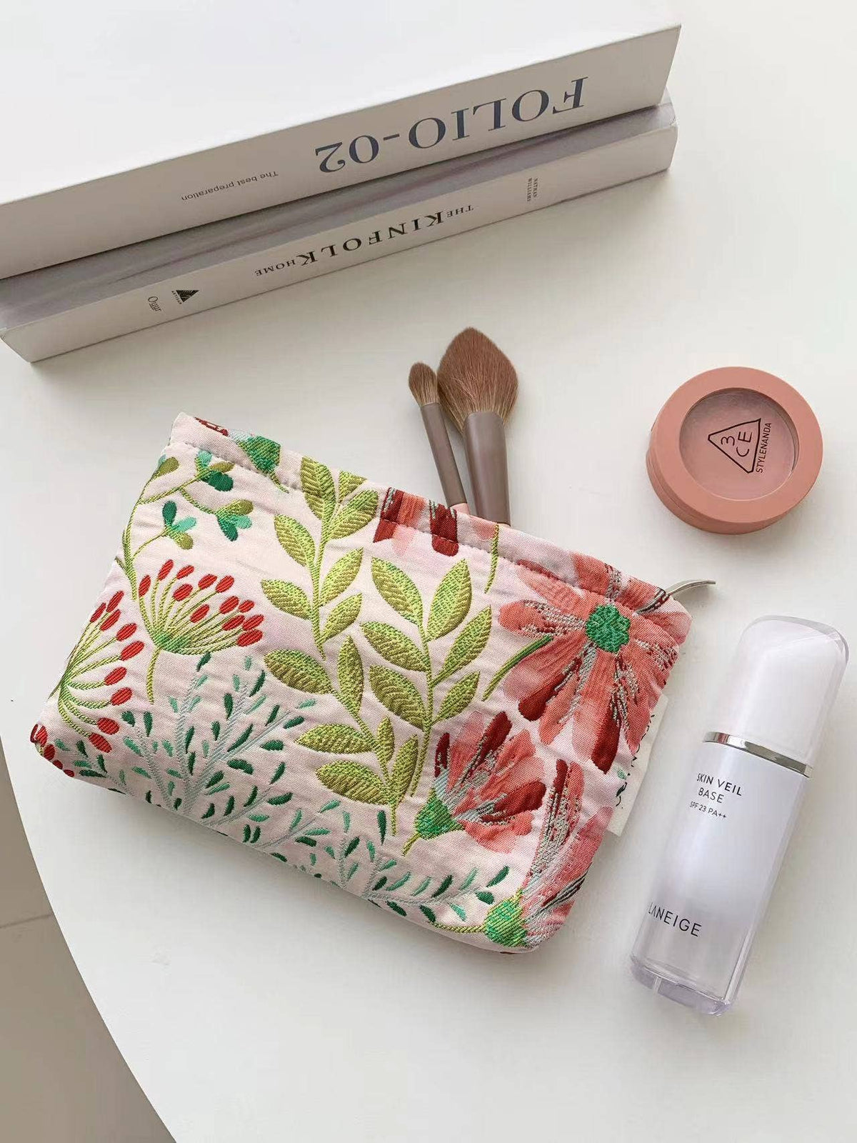 Mid Capacity Flower Print Makeup Bag