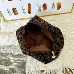 Leopard Print Cosmetic Bag: Leopard